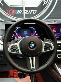 بی ئێم دەبڵیو X7